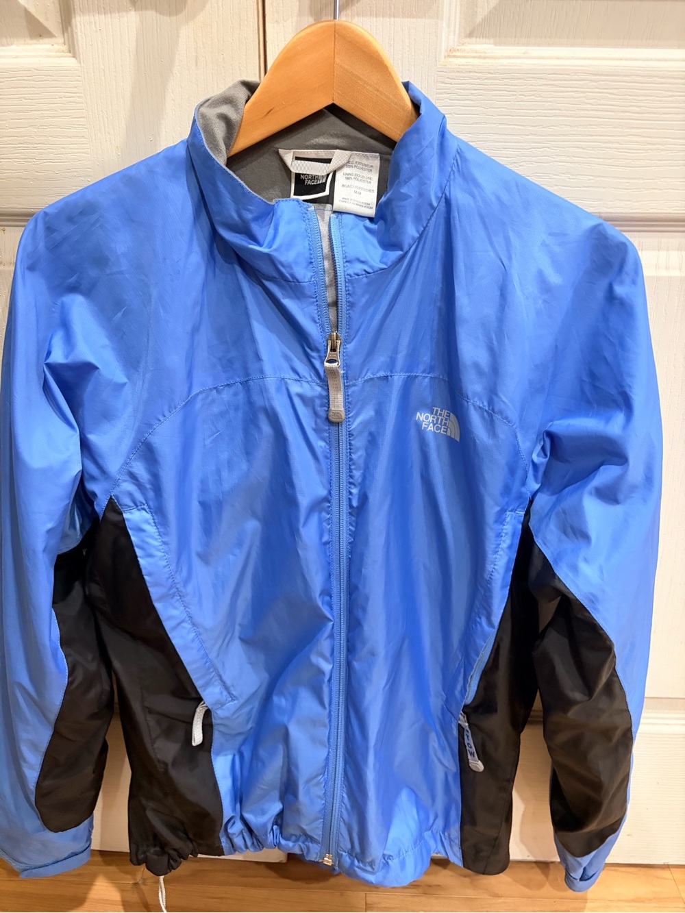 The North Face Blue and Black Women's Windbreaker Jacket